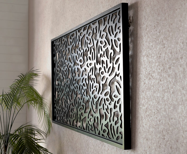 厚みのあるウッドパネル