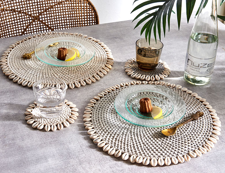 敷くだけで気分をあげてくれるランチョンマットです