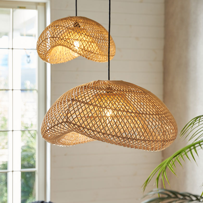 ビッグな雲形ペンダントライト