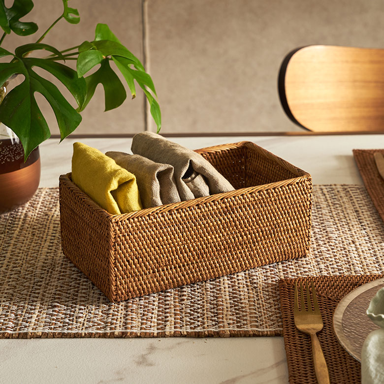 アタ製の長方形収納ボックス