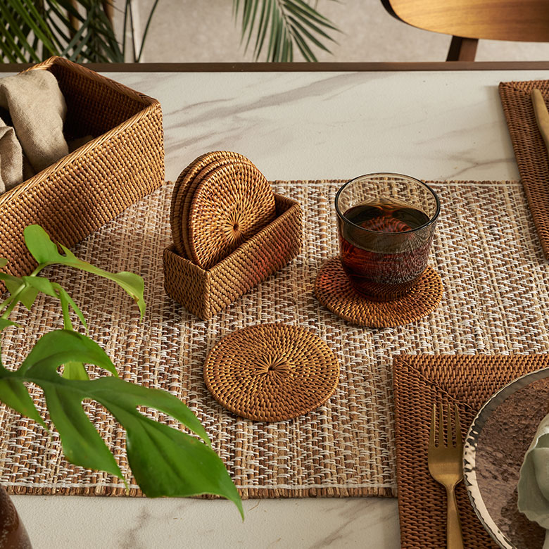 ご自宅のダイニング、来客用やカフェにもおすすめのコースター