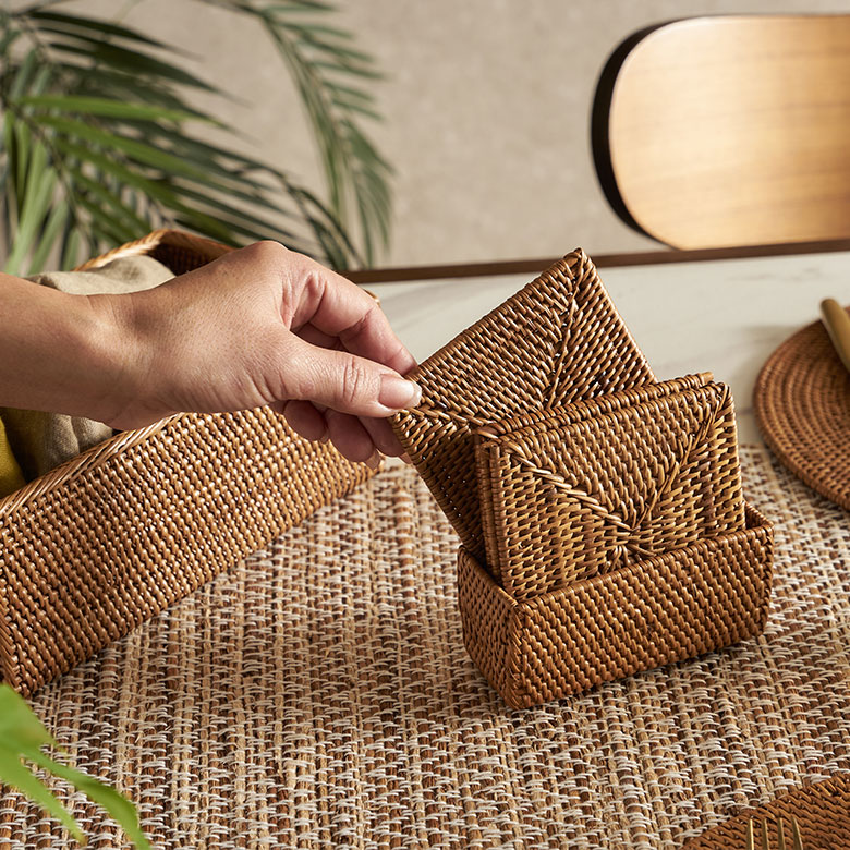 置くだけでナチュラルでアジアンな雰囲気に