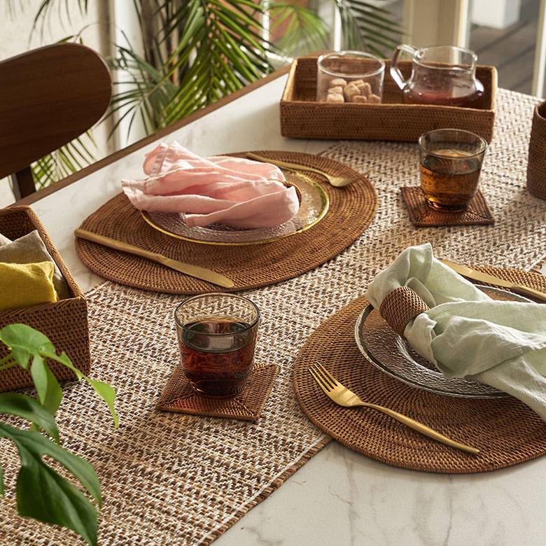 置くだけでナチュラルでアジアンな雰囲気に