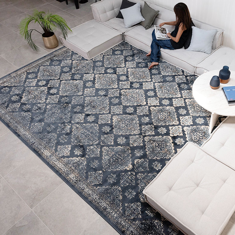 オリエンタルラグAmiraブルーのコーディネート実例