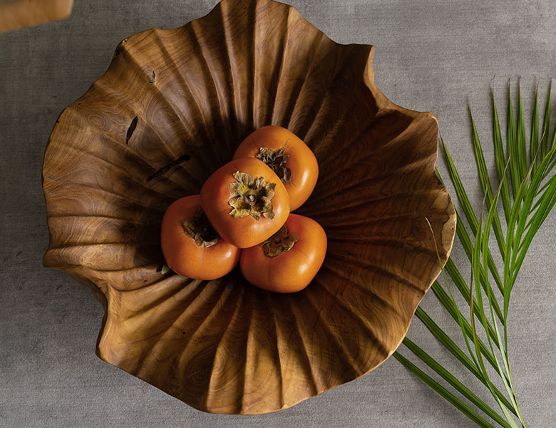 花びらのような柔らかく優雅なフォルム