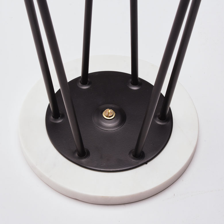 ひとつひとつハンドメイドで作られている