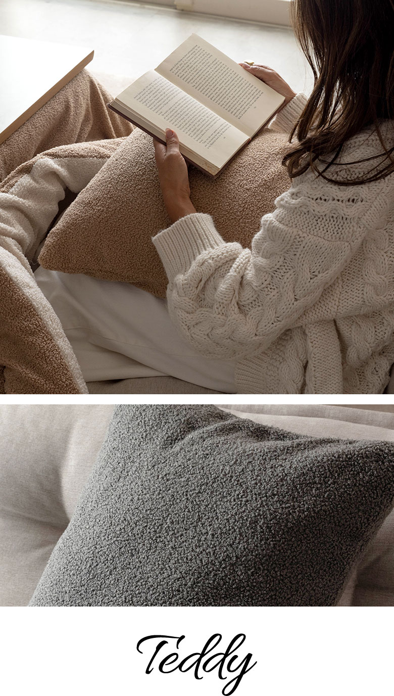洗えるクッションカバー Teddyシリーズ 45×45cm ブークレ生地 ブラウン全体画像