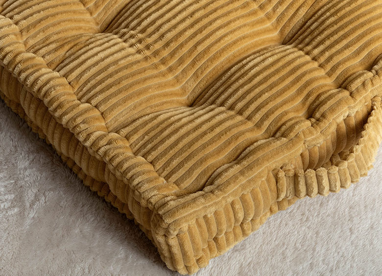 ぬくもりのあるハンドステッチ