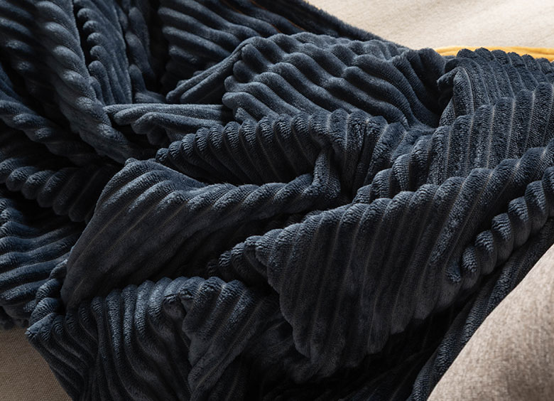 厚手コーデュロイのふわふわ質感