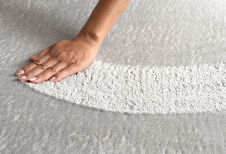 やわらかな毛足で心地よい表面