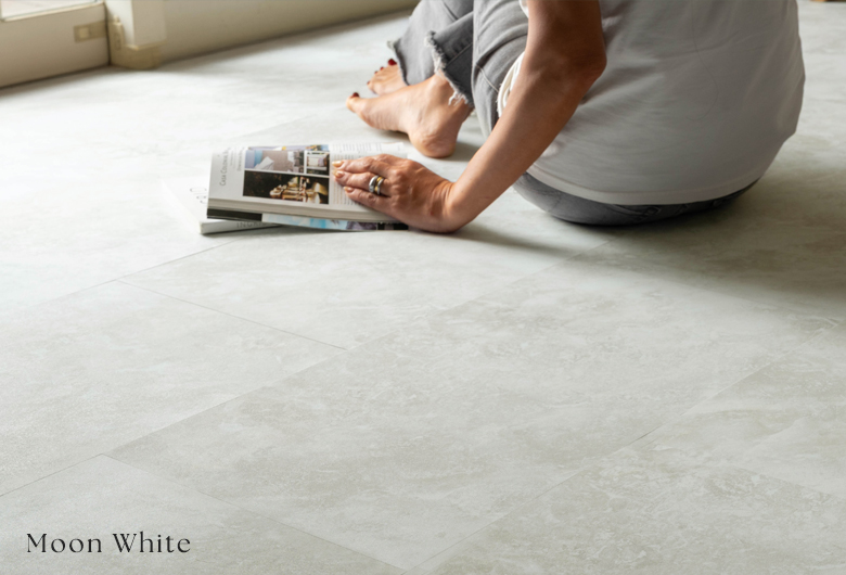 本物の天然石のような上質な質感を再現したフロアタイル