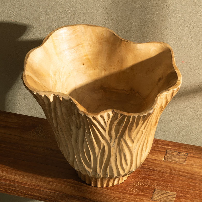 自然の形を活かした