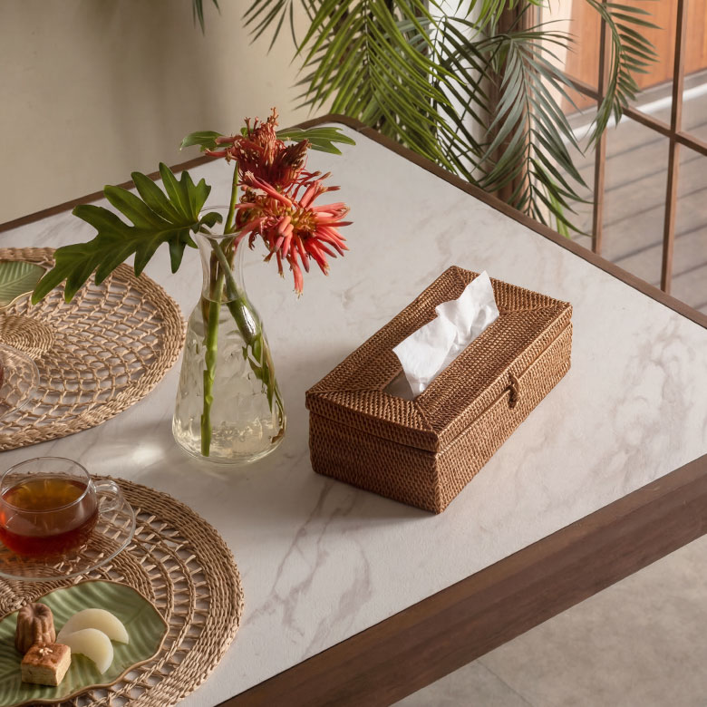 アタ製ティッシュボックス