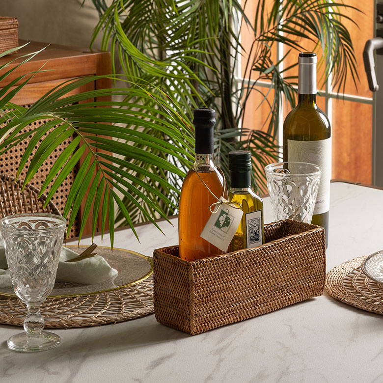 魅せる収納としても使えるスリム設計の長方形マルチ小物入れ