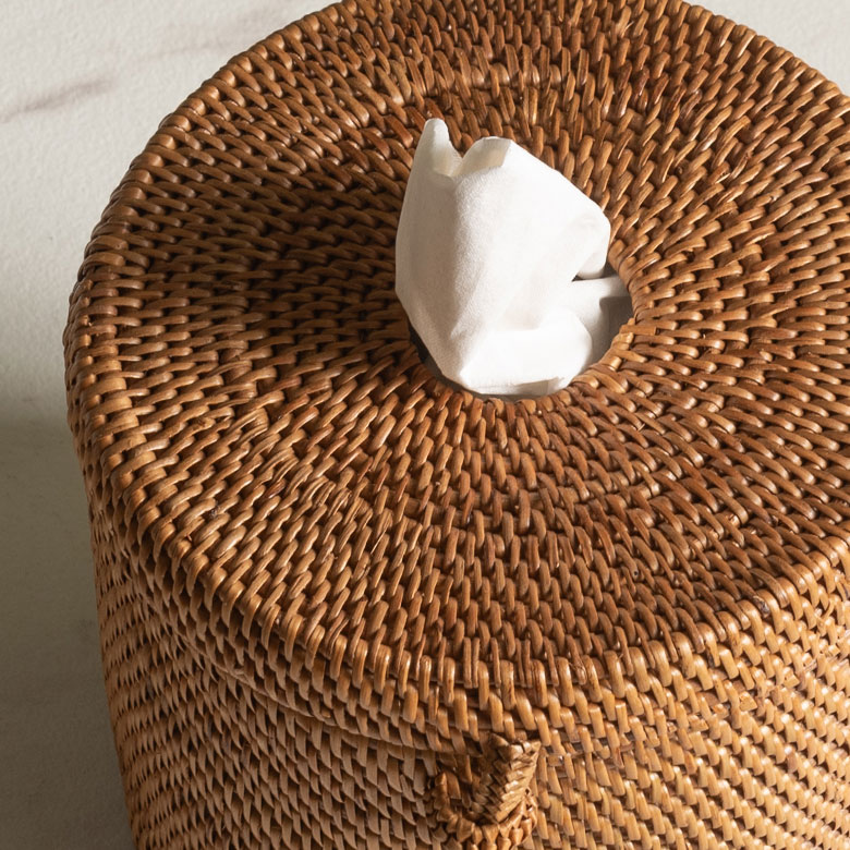 トイレットロールやティッシュのケースとして使えるバリ島の伝統素材アタの収納ケース