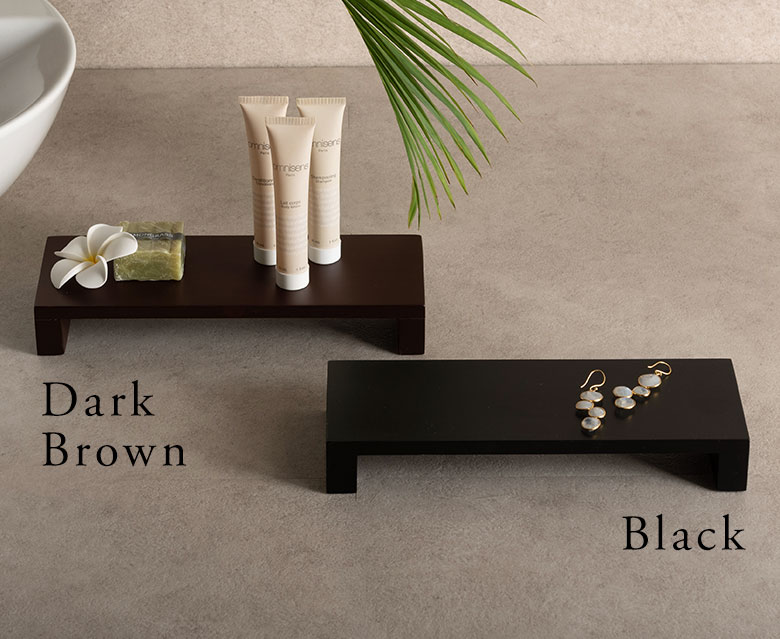 ダークブラウンとブラックの2色展開