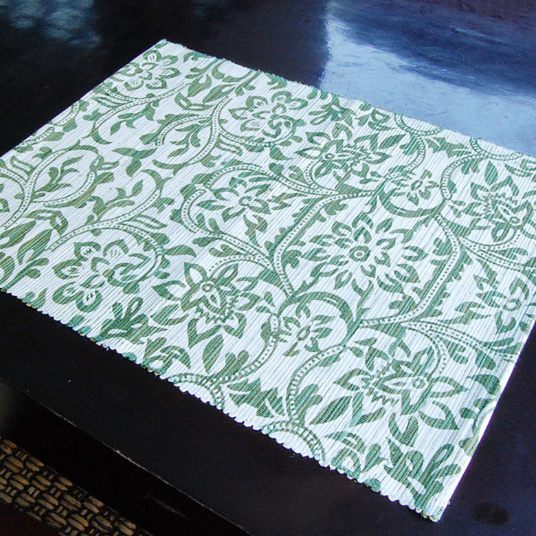 料理が映える華やかさ