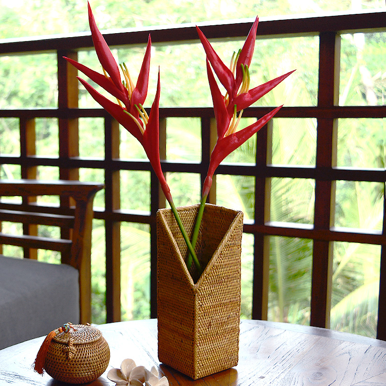 ナチュラルテイストたっぷりの人気素材