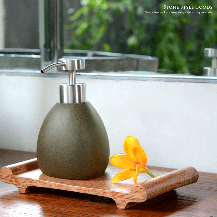 ソープディスペンサー 詰め替えボトル