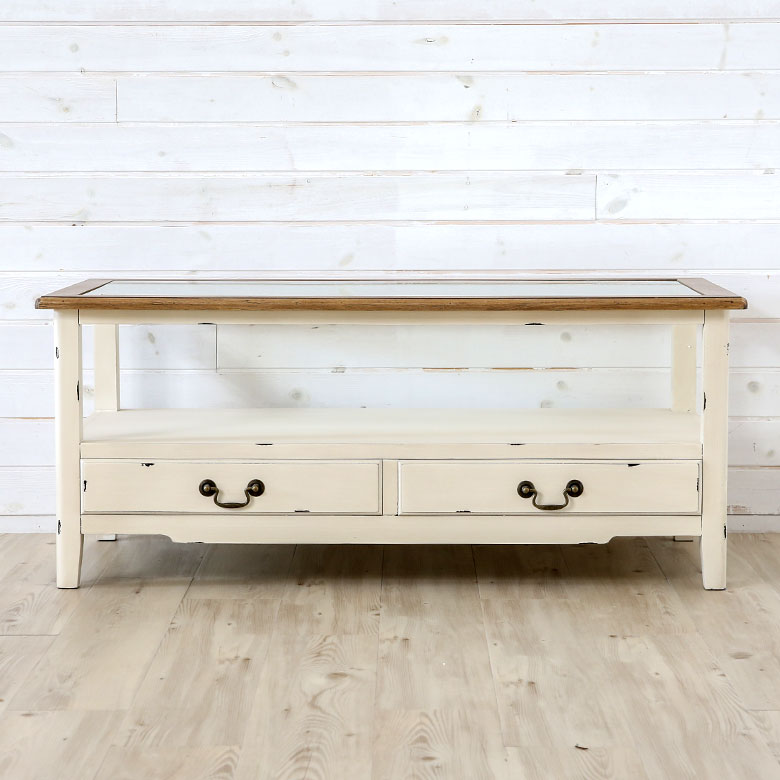 温かみのあるローテーブル