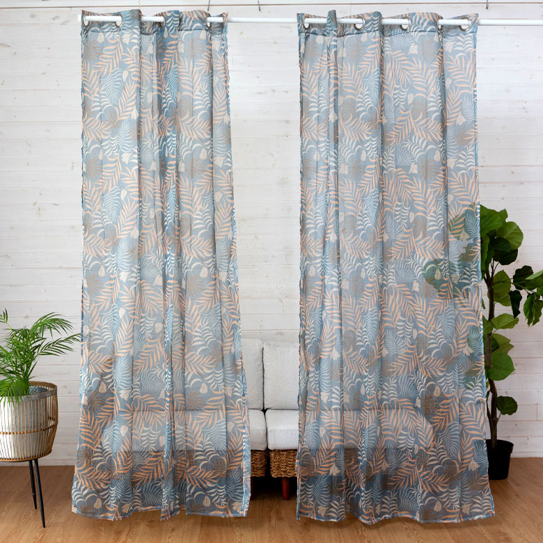 上品で柔らかいデザイン