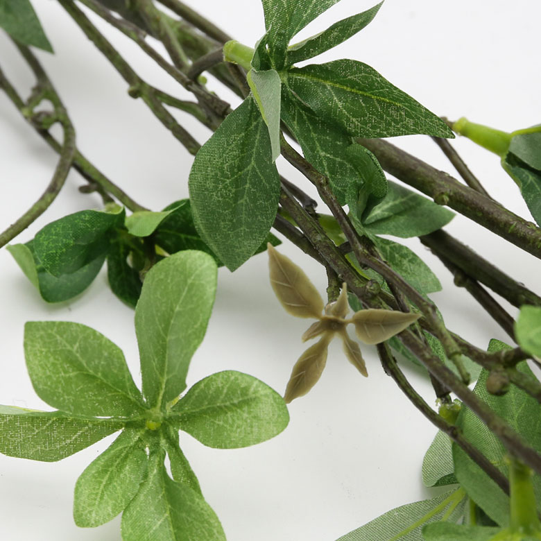 枯れない、お手入れいらず、本物そっくり