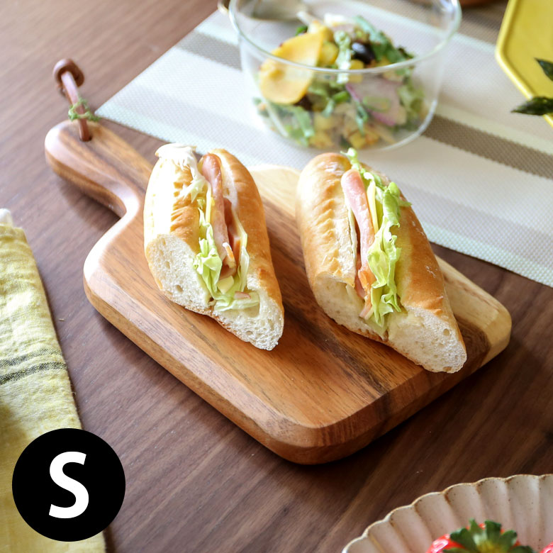 カッティングボード S