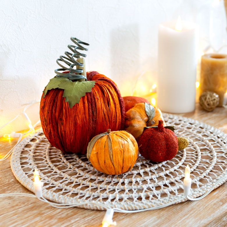 こっくりとした色合いと控えめな艶感がおしゃれ