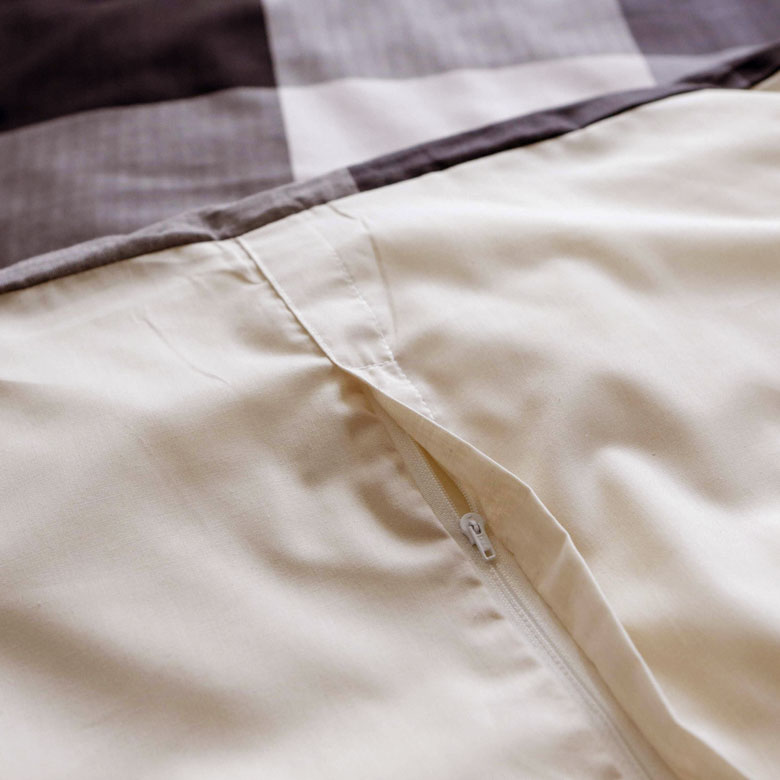 ブロックチェックのこたつ布団カバー 正方形