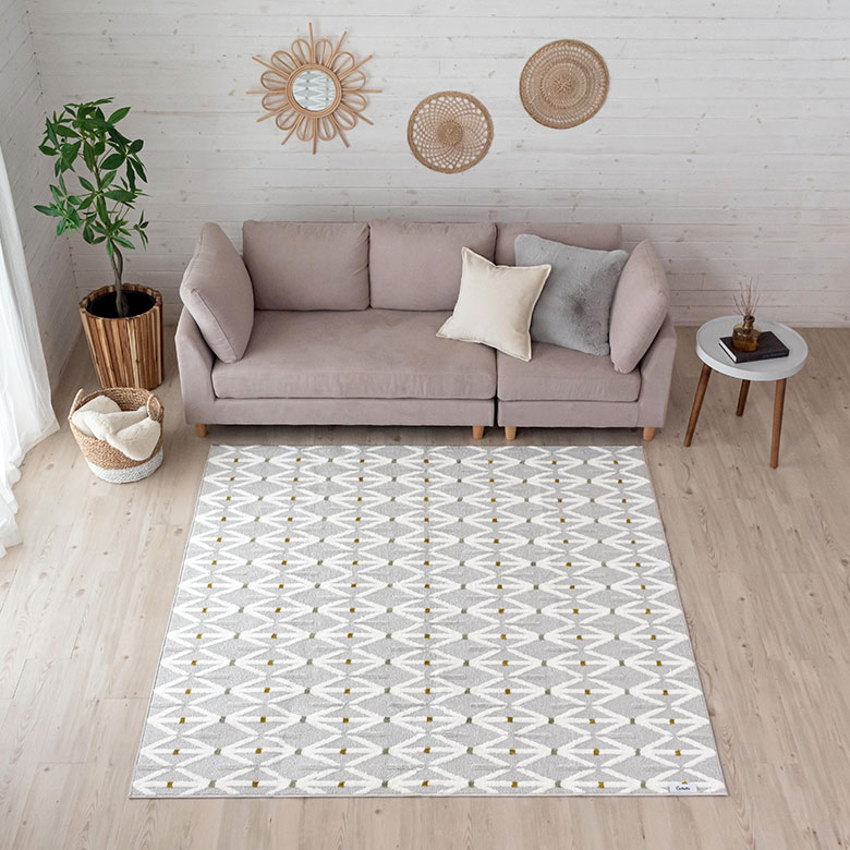 高い品質基準をクリアした、機能面の優れた純日本製のデザインラグ。