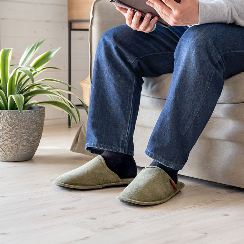 オールシーズン使える コーデュロイのスリッパ Lサイズ