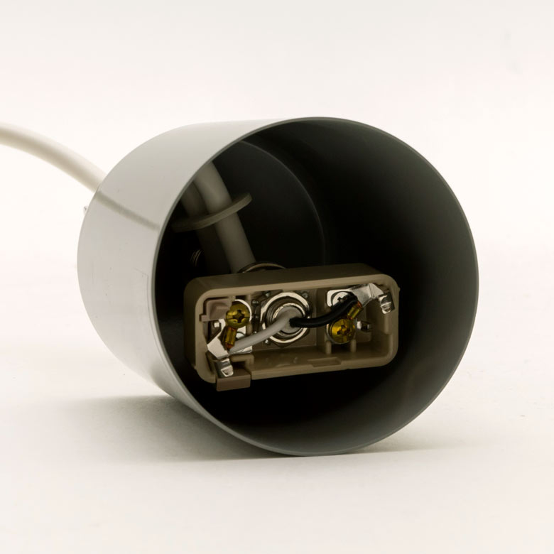 一般的な天井照明の引っ掛けプラグです