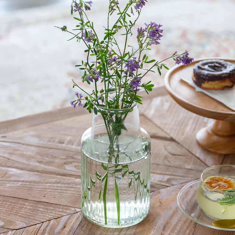 ハンドメイド ガラスのフラワーベース