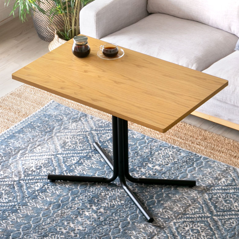 カフェテーブル