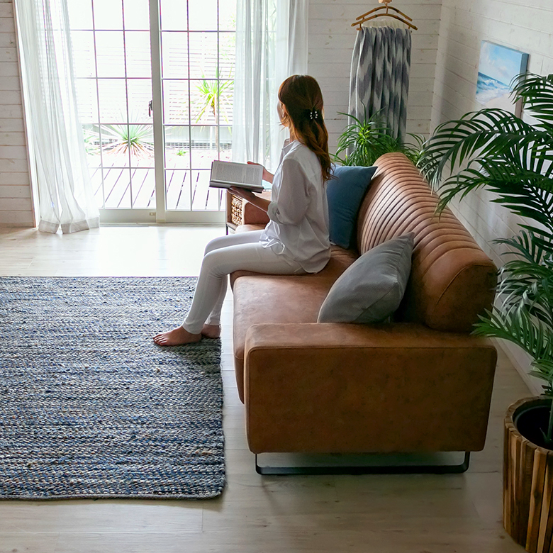 安飽きの来ないリビング空間を演出します