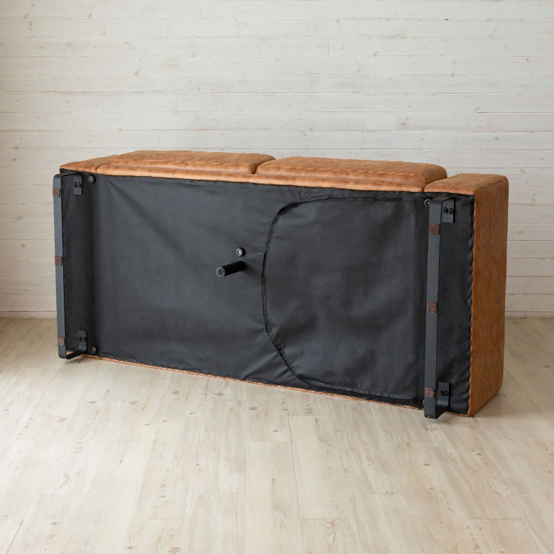 床を傷付けないクッション付き