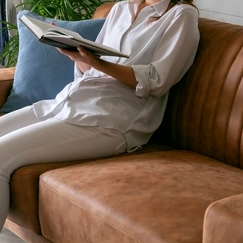 ポケットコイルを使用し、フィット感のある座り心地