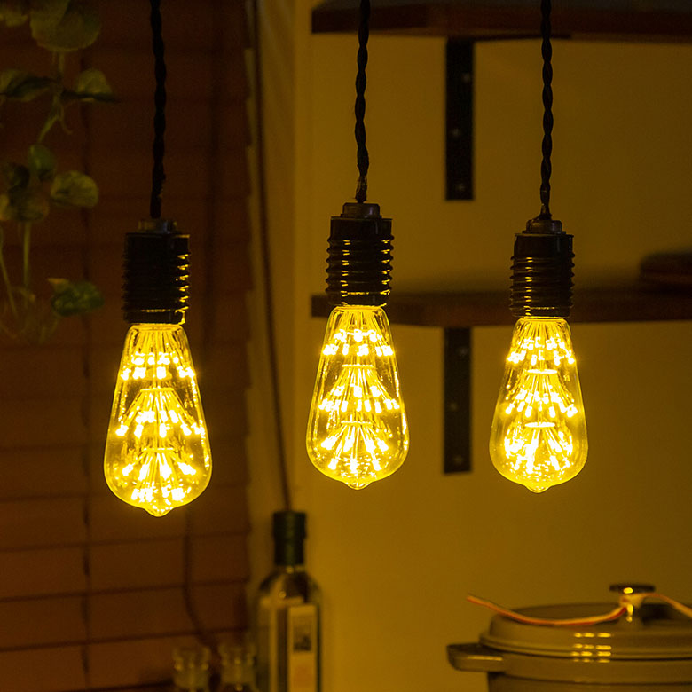 レトロで温かみのある光