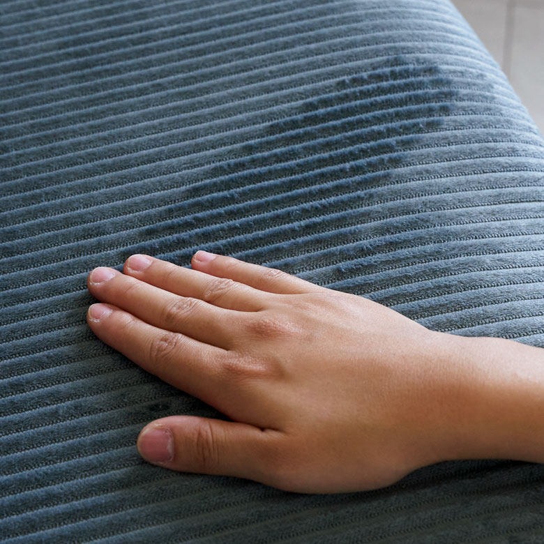 キュッと目の詰まった生地感