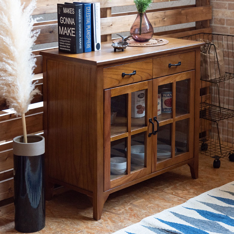 深い色合いが美しく経年変化もお楽しみいただけます