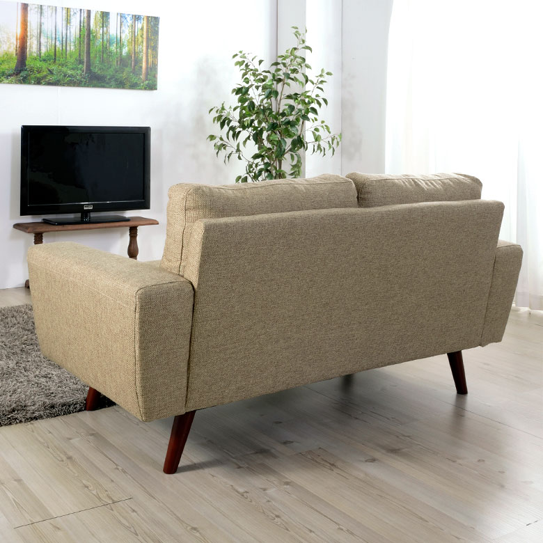 背面も美しく、お部屋の真ん中においても