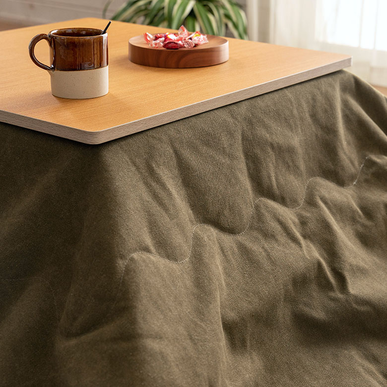 波型のステッチ