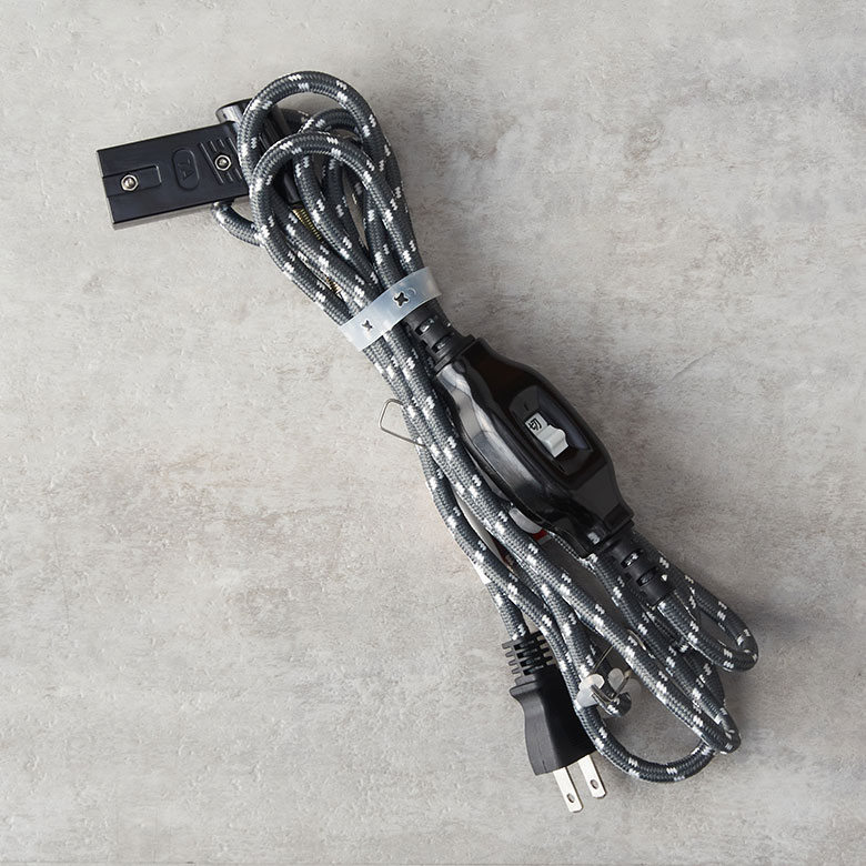 オンオフできるスイッチ付きのコード