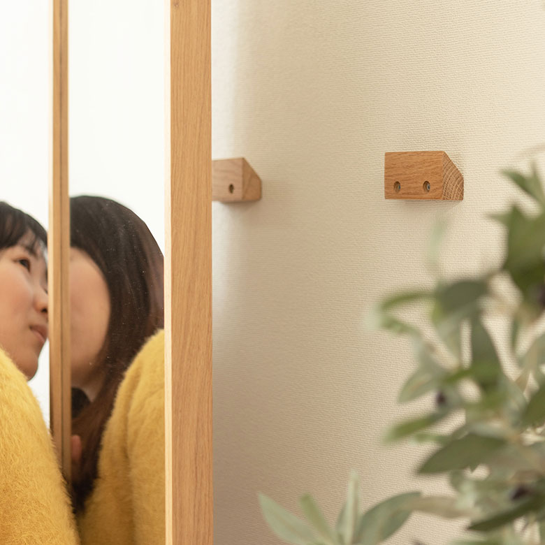 壁掛け用パーツ