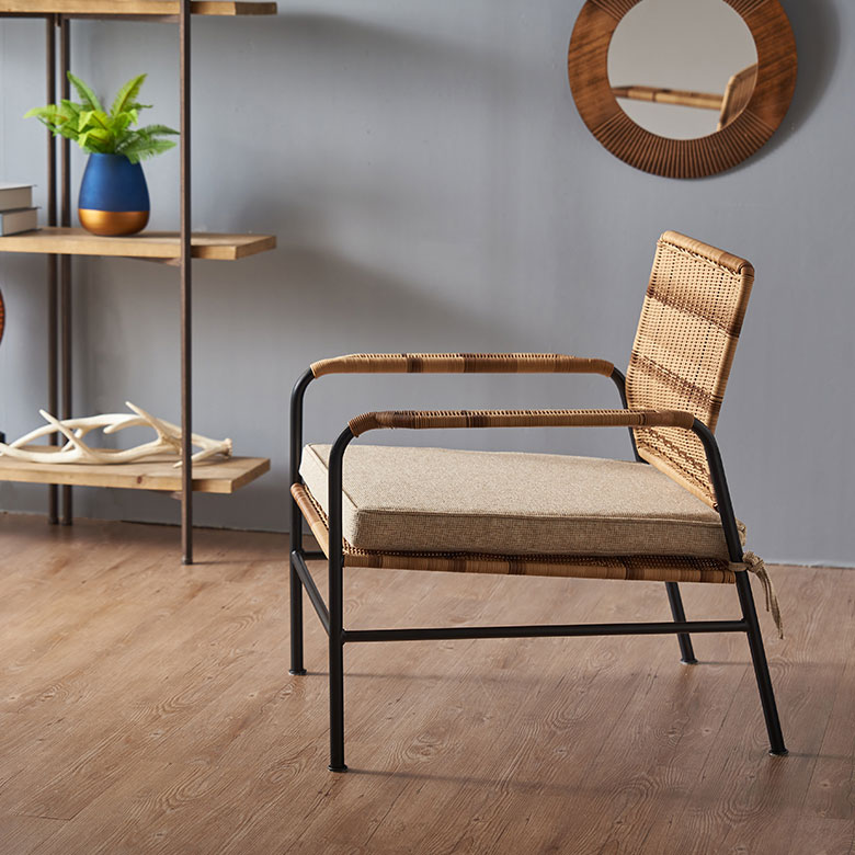 ラタン風リラックスチェア