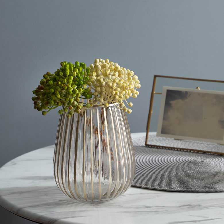 グレインベリー、お手入れいらずの気軽なフェイクグリーン