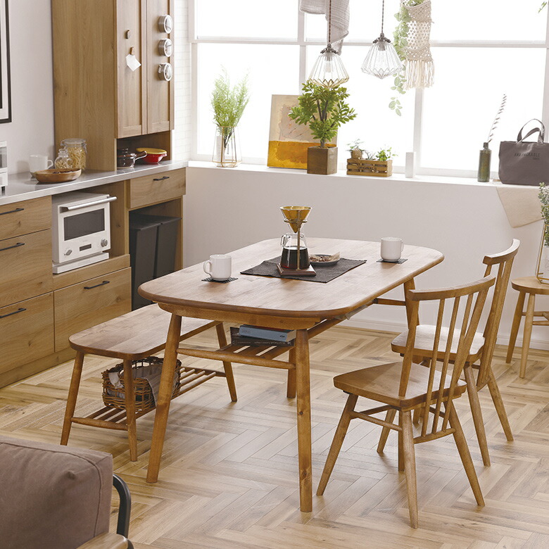 優しい木のぬくもりを感じる、天然無垢材のテーブル ロジー