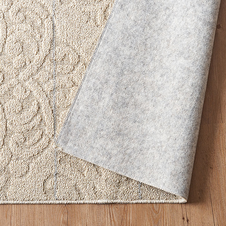 裏面は、フローリングなどでも傷が付きにくい不織布仕様