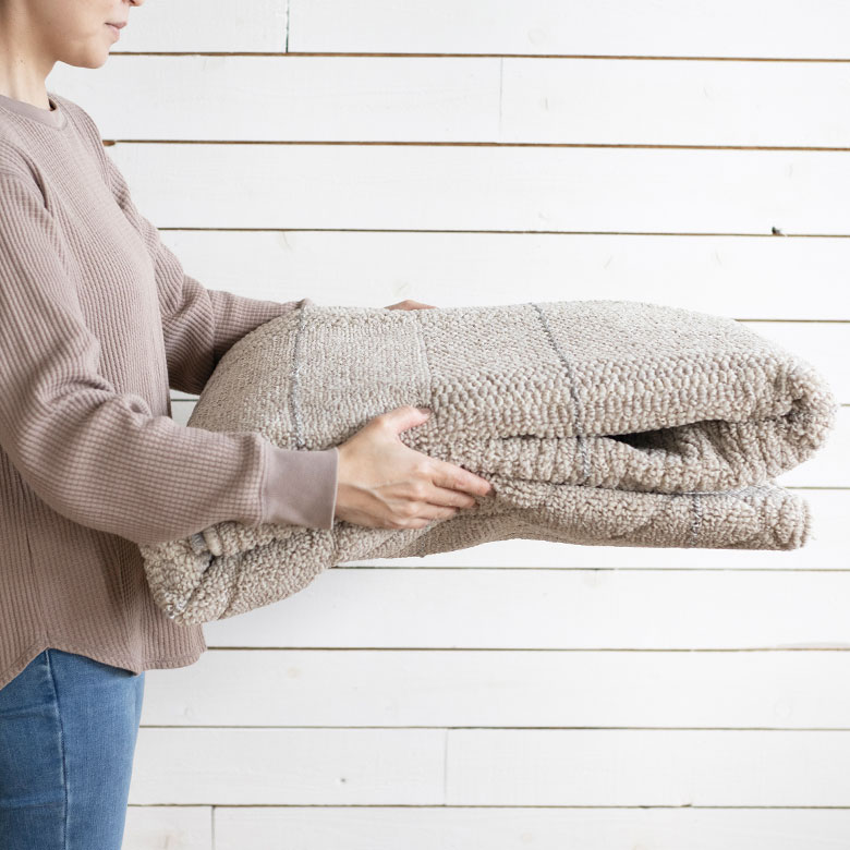 扱いやすい軽量設計