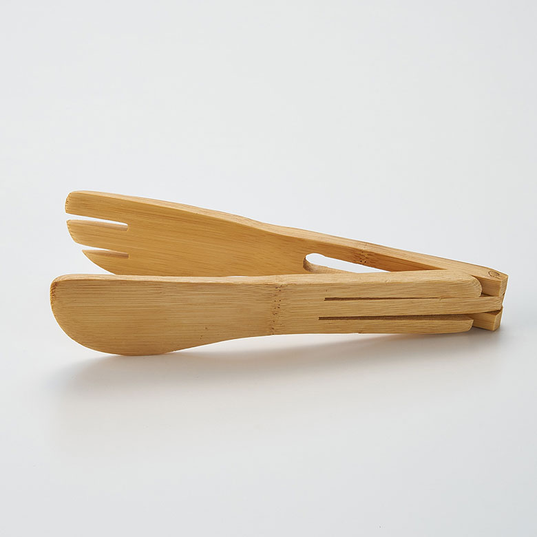 サラダ取り分けにも便利なバンブー製トング